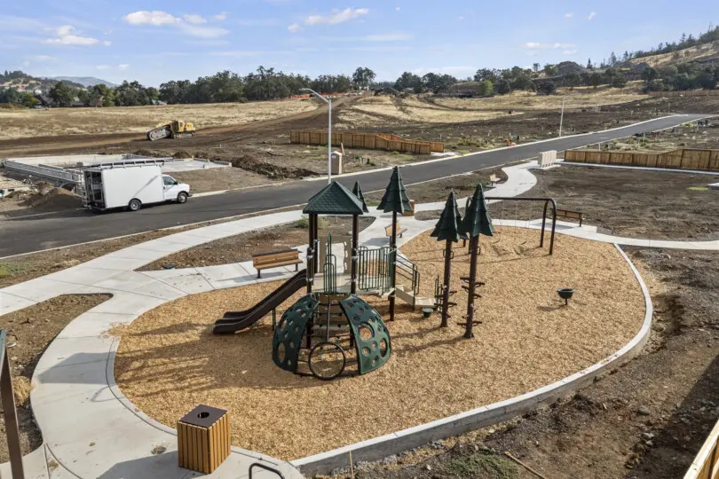 Quail Run new home community in Eagle Point, OR gallery image number 11