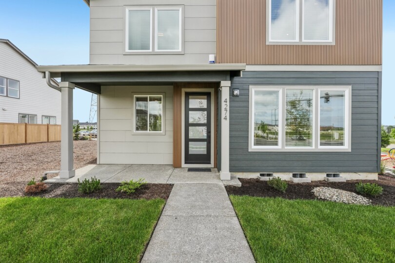 Reed's Crossing new home community in Hillsboro, OR gallery image number 3