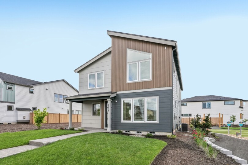 Reed's Crossing new home community in Hillsboro, OR gallery image number 2