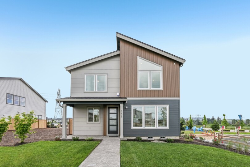 Reed's Crossing new home community in Hillsboro, OR gallery image number 0