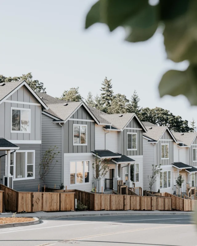 Where beautiful homes meet wide-open skies and fresh PNW air 🌲☀️

The homes at East Mountain in Eugene, OR, are designed for modern PNW living with timeless exteriors, spacious lots, and a neighborhood that feels easy to settle into.

Just minutes from the University of Oregon and the stunning trails of Hendricks Park, East Mountain offers the perfect balance of nature, community, and convenience.

Interested in learning more about East Mountain in Eugene, OR? Visit the link in our bio. 

#HoltHomes #HoltHomesPNW #pnwhomes #home #homeinspiration #realestate #eastmountain #eugene