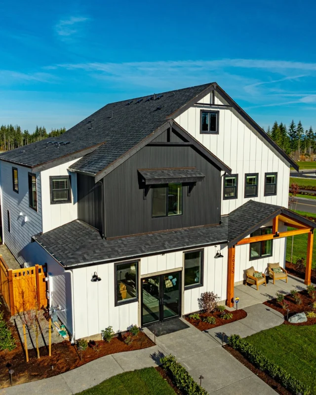Mark your calendars 🗓️✨

The 2025 Tehaleh Tour of Homes is happening August 23 - 24 and we can’t wait to welcome you.

Begin at the new Tehaleh Welcome Center for maps, swag, activities, and community info. Then set out to explore 25 beautiful model homes from 9 builders. Be sure to stop by Holt Homes for Ginger Bakes cookies and refreshments while you tour.

+ Tehaleh Welcome Center
+ Saturday, Aug 23 | 11 AM – 4 PM
+ Sunday, Aug 24 | 11 AM – 1 PM

Homes, treats, and inspiration all in one weekend.