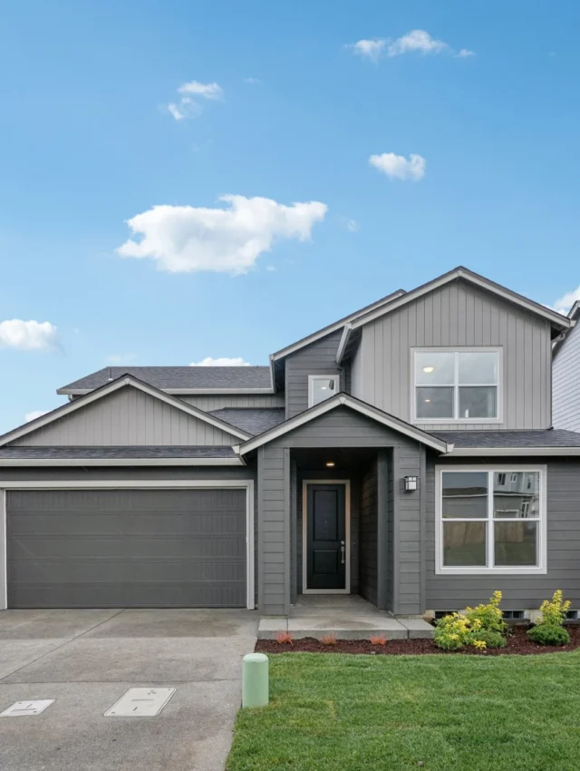 Modern comfort meets thoughtful design 🏡
Floor Plan 2414 features open-concept living that flows effortlessly from the kitchen to the dining and living areas. Natural light fills the home, and the optional gourmet kitchen becomes the heart of every gathering.

Plan Highlights:
+ Covered entry and patio
+ Spacious loft
+ Office or guest bedroom
+ Soaking tub in primary suite
+ Walk-in master closet

Relax in the spa-like primary suite, transform the upper loft into a home office or playroom, and enjoy smart storage solutions throughout. With an optional garage opening to the backyard, this home adapts perfectly to your lifestyle.

#holthomes #holthomespnw #housegoals #newhome