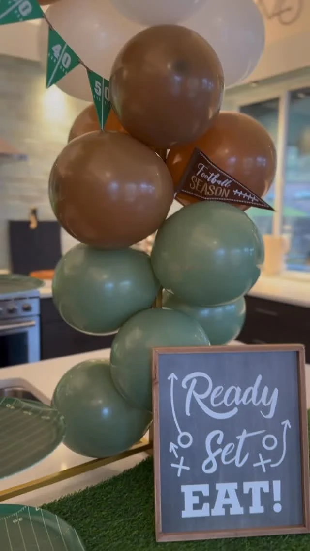 Super Bowl Sunday Vibes 🏈🤩🎉

What better way to spend the big game than with great neighbors, delicious food, and an unforgettable time at the community center! From snack spreads to cheers, it’s all about bringing people together. And of course, watching the Seahawks take home the win!