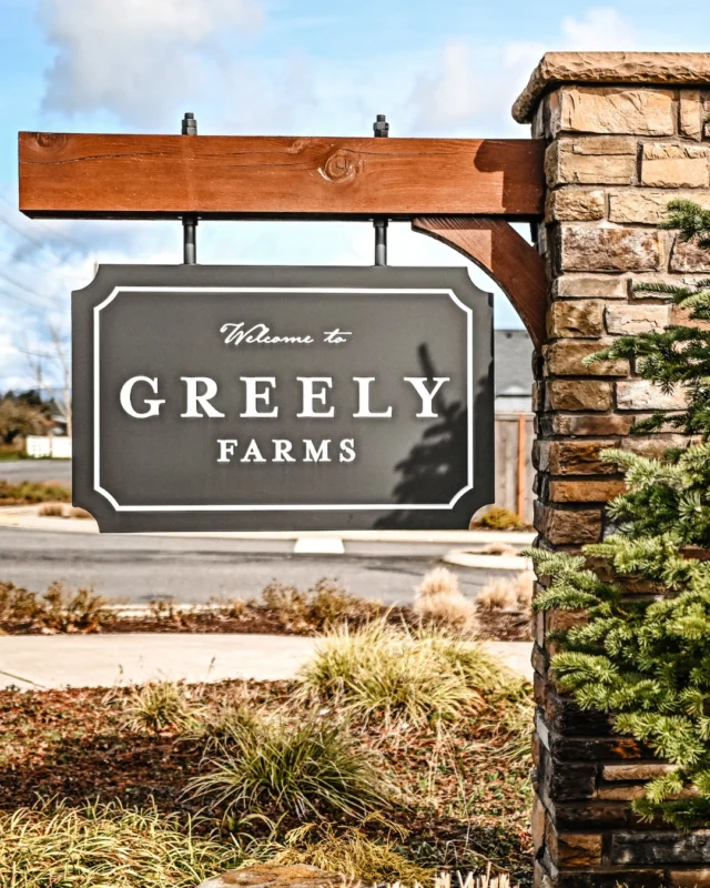 Greely Farms Grand Opening ✨🏡

A weekend in Ridgefield, celebrating Greely Farms Phase 2 and the new community park. Guests connected with residents and future homeowners, explored the newest model home, and enjoyed time in the heart of the neighbourhood.

A day filled with community, connection, and fresh beginnings 🤍
