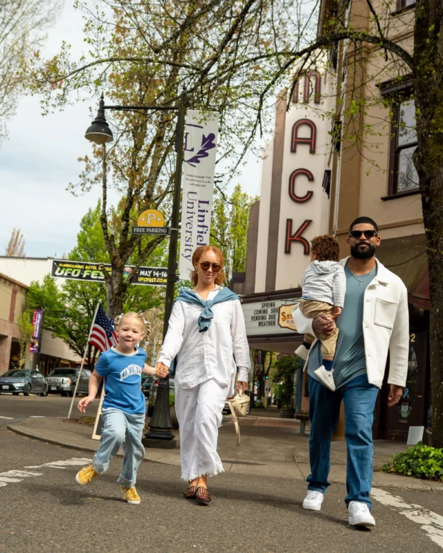 Hillcrest coming soon in McMinnville, Oregon 

A new Holt Homes community set in the heart of Oregon Wine Country, where small-town charm meets everyday ease.

✨ Surrounded by open space and tree-lined streets.
✨ Close to wineries, farm stands, and weekend markets.
✨ Minutes from parks, trails, and local culture, including the Evergreen Aviation & Space Museum.

Join the priority list for updates on this exciting new community.