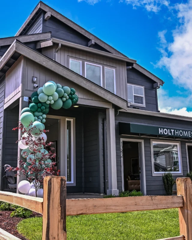 A new community has arrived in La Center. 🏡✨

We celebrated the grand opening of Golden Grove with a brand-new floor plan, delicious food, fun activities for the kids, and an afternoon spent welcoming future homeowners into the community.

Thank you to everyone who joined us to celebrate. We’re excited to watch Golden Grove grow!