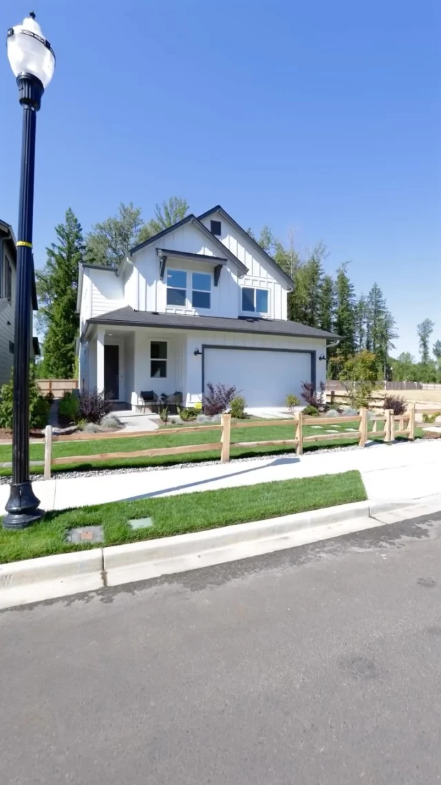 A little more nature, a little less rushing. 🌲🏡

Heartwood gives you the best of both worlds, with peaceful surroundings, nearby trails, and all the everyday essentials of Vancouver’s Orchards neighborhood just minutes away.

Come see what life at Heartwood could look like. ✨