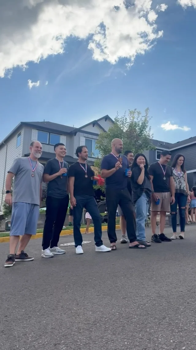 Second Annual Neighborhood Rib Cookoff!🍖🔥

Year two did NOT disappoint! Eight racks, eight different takes on the perfect rib, and a whole lot of hungry neighbors. 😂

Good food, friendly competition, cold drinks, and the best kind of neighborhood gathering. 🫶

The ribs were smoked, the votes were cast, and the competition was serious. 🏆